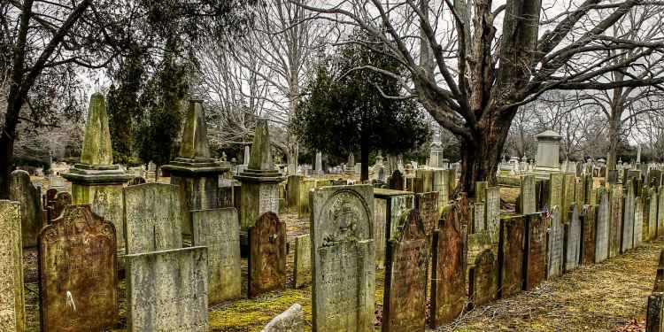 The 20 Places In The UK You're Most Likely To See A Ghost This ...