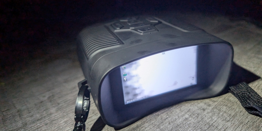 Digital Night Vision Binoculars