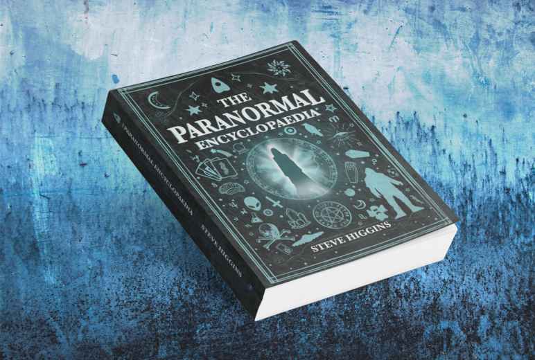 Steve Higgins - The Paranormal Encyclopaedia